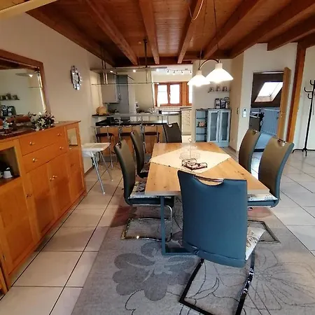 Haus-haller Apartment