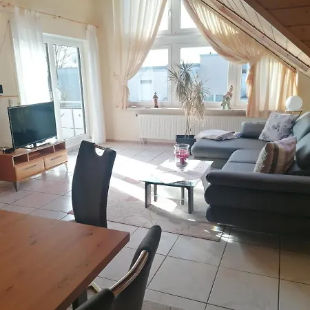 Haus-haller Apartment *