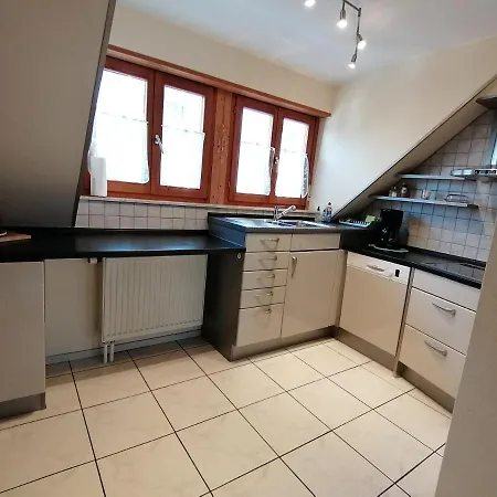 Apartment Haus-haller *