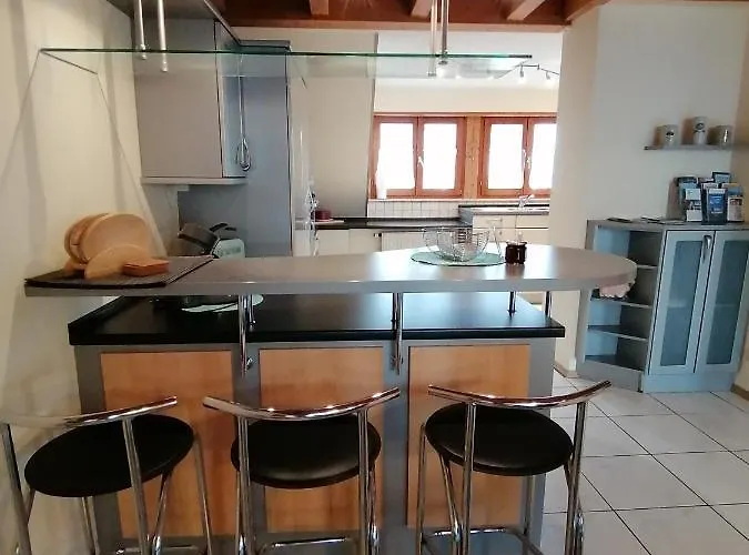 Haus-haller Διαμέρισμα