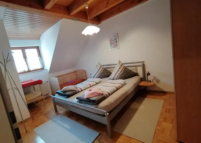 Haus-haller Διαμέρισμα